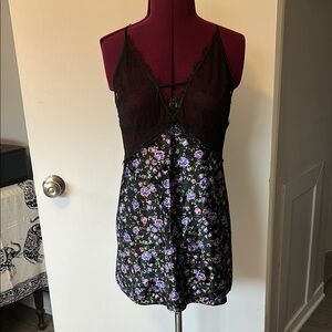 Floral Lace Chemise